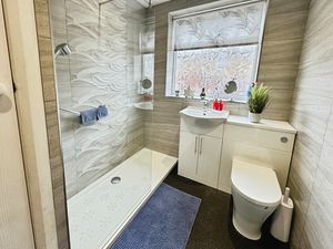 Photo 7- click for photo gallery